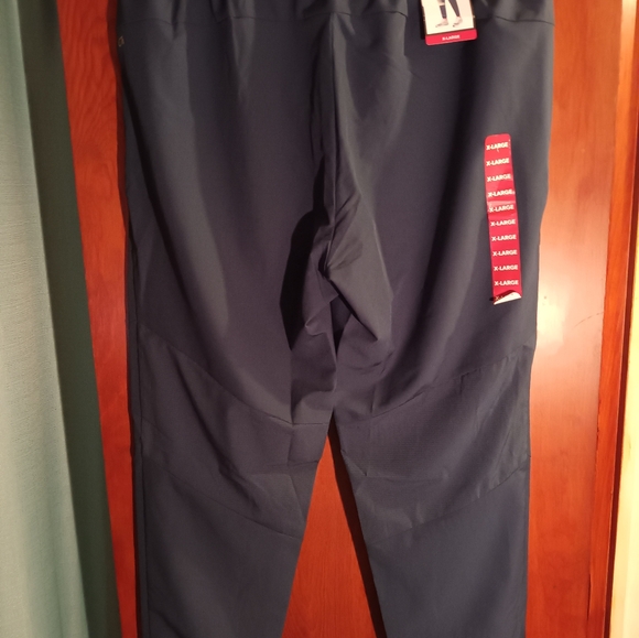 NWT Men's Size XL Navy Blue GapFit Joggers With Reflective Strips - Picture 4 of 9